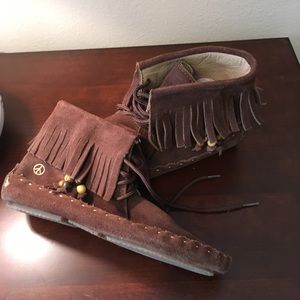 Fringe Moccasins